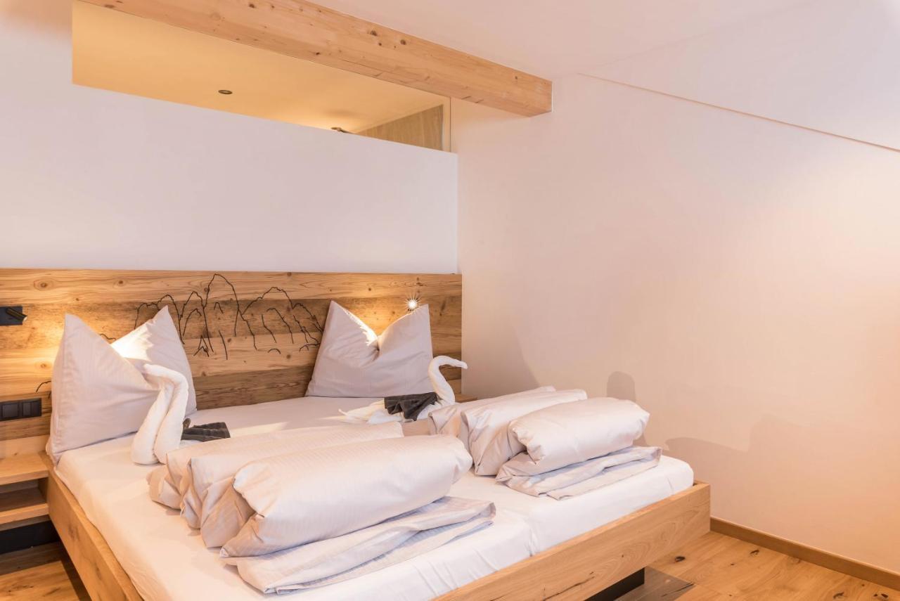 Planerhof Apartment Edelweiss Funes  Dış mekan fotoğraf